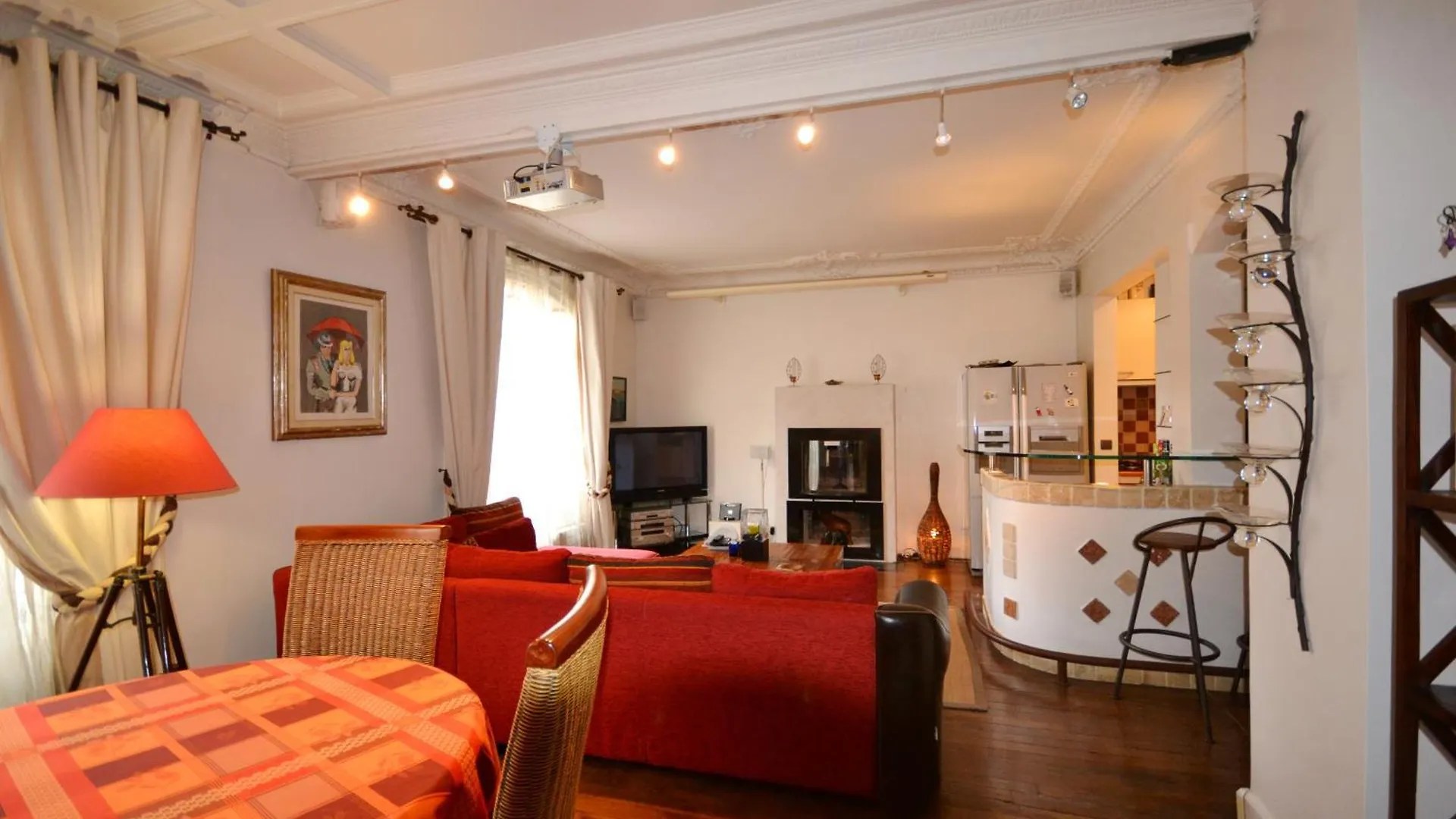 Great Apartment Near Rue Daguerre Париж